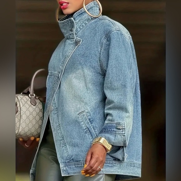 NWT Stylish Denim Jacket - Picture 3 of 7